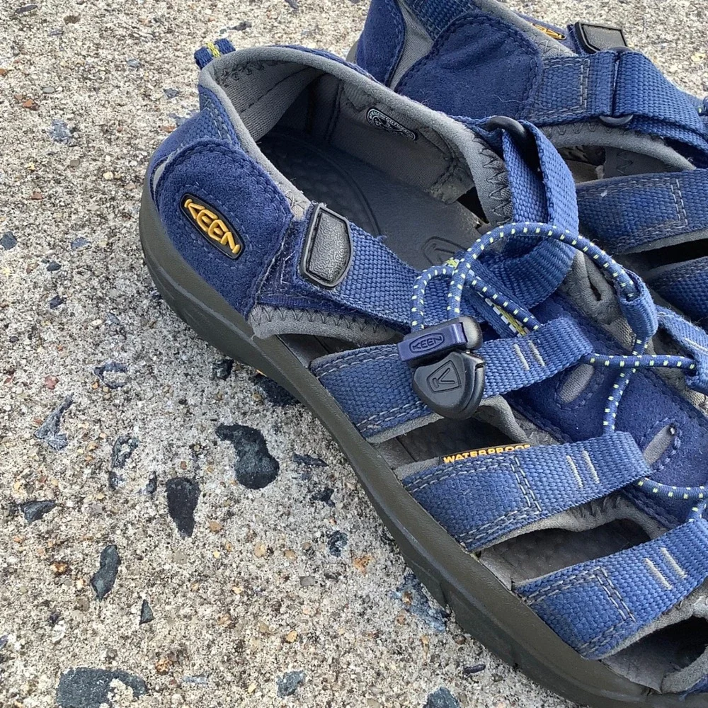 Keen Newport H2 Waterproof Hiking Sandals Blue Yellow Mens Outdoor Water Size 5